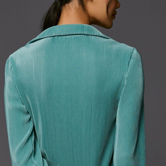 Brand New DOLAN Lettuce-Hem Buttondown Top - Picture 3 of 11